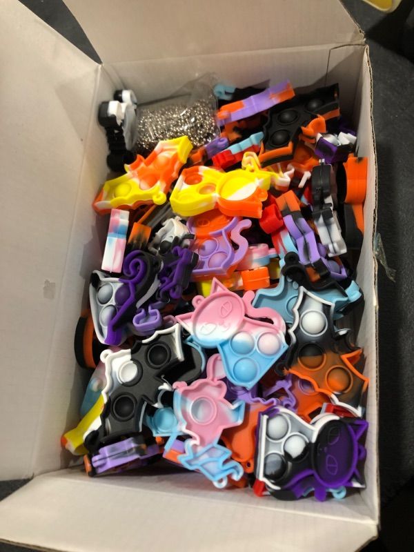 Photo 1 of 70 Pcs Halloween Pop Fidget Toys Pack Mini Pop Keychain Toys Bulk Halloween Party Favors for Kids Trick or Treat Bags Gifts Stress Relief Desk Toy (70 PCS Keychain Toys+70 PCS Greeting Card)
