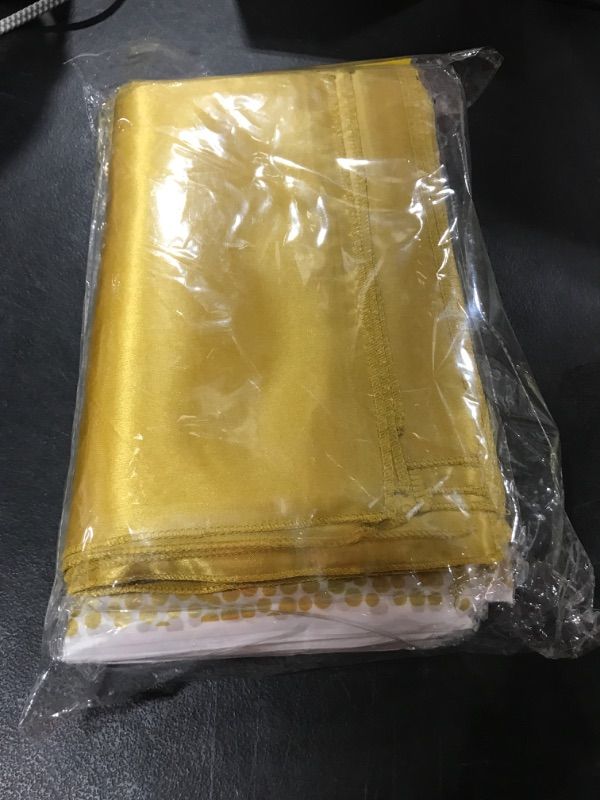 Photo 1 of 16 Pack - Plastic Tablecloth for Parties, Party Table Cloths Disposable, Stylish Design, Gold Dots Decorations, White, Waterproof, Rectangular Table Cover, 54 Inch x 108 Inch

