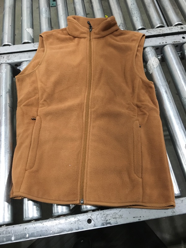 Photo 2 of Amazon Essentials Men's Full-Zip Polar Fleece Vest Polyester Toffee Brown Small