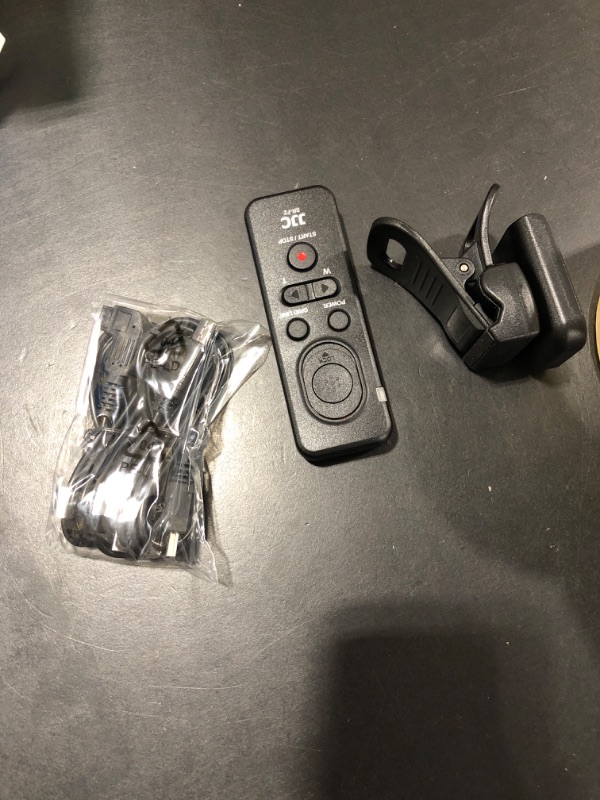 Photo 1 of JJC RM-VPR1 Wired Remote Control for Sony FDR-AX53 AX43 AX33 AX100 AX700 AX60 PXW-X70 PXW-Z90V HXR-NX80 HDR-CX405 CX455 CX440 CX675 CX680 CX900 A6000 A6100 A6300 A6400 RX100 VII VI ZV-1 RX10 IV A7R V Regular Version