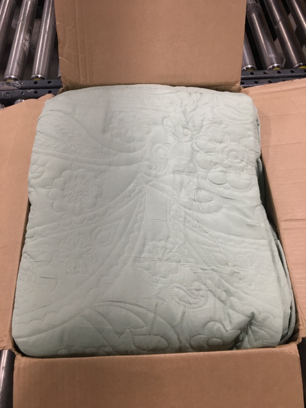 Photo 2 of  Oakley Reversible Quilt Set - Luxe Stitching Design, All Season, Lightweight Coverlet Bedspread Bedding, Mint Green (Cali King 120" x 120")