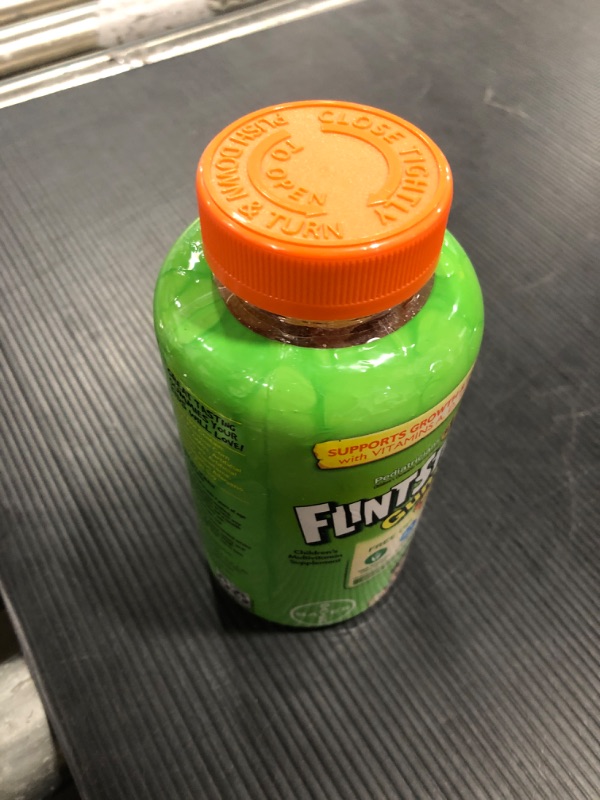Photo 1 of Flintstones Sour Gummy Vitamins For Kids, Kids Multivitamin Gummies with Vitamins C, B6, B12, A & Vitamin D, Support Kids Growth and Development, 180 Count--- exp feb 2025
