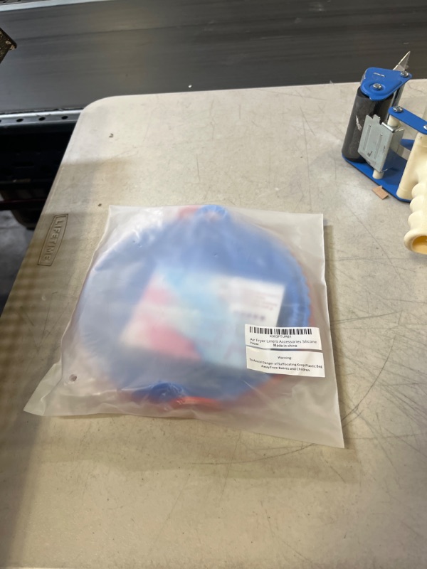 Photo 1 of 2-Pack Silicone Air Fryer Liners, 8in Foldable/Collapsible. Heat Resistant & Easy Cleaning. Fits 3 to 5 Qt Air Fryer. (Blue+Red)