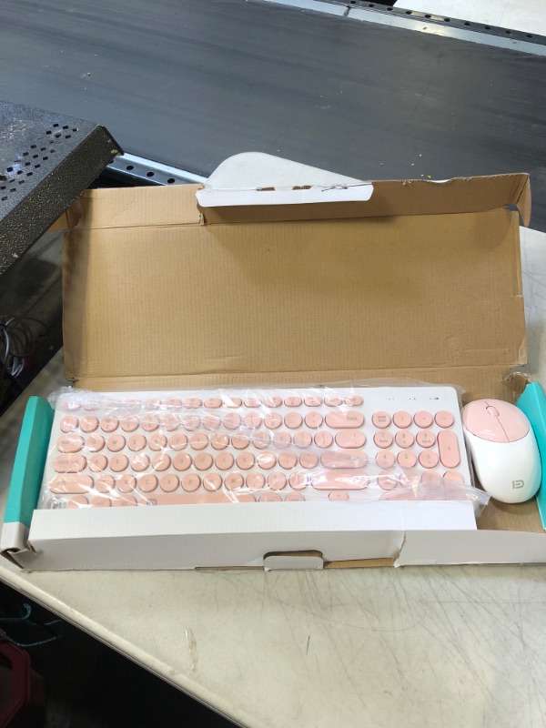 Photo 2 of TXTKT Wireless Keyboard and Mouse Combination, 2.4G Wireless Reception, Long Standby time of 36 Months (Pink)