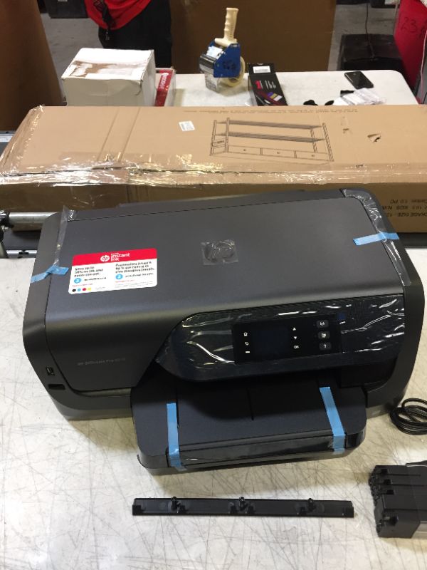 Photo 3 of HP OfficeJet Pro 8210 Wireless Colour Inkjet Printer
(MINOR DAMAGE)