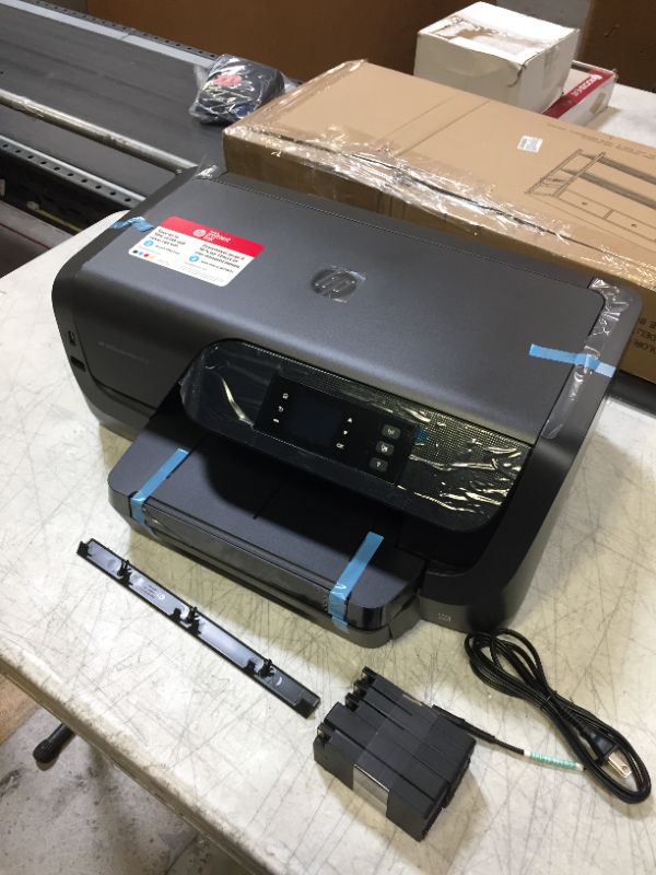 Photo 2 of HP OfficeJet Pro 8210 Wireless Colour Inkjet Printer
(MINOR DAMAGE)