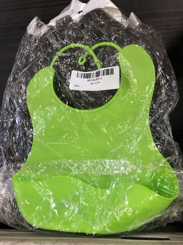 Photo 1 of Dreamslink Baby Drool Bibs for Drooling and Teething, Green
