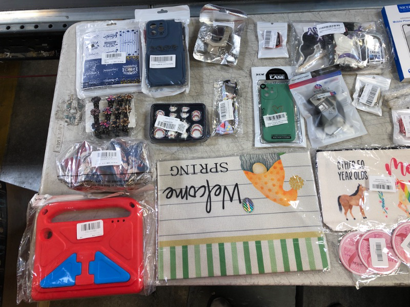 Photo 1 of box lot various items 
