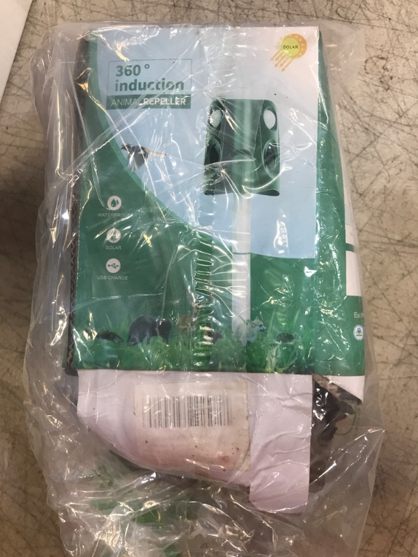 Photo 1 of 1pc Solar Smart 360-degree Animal Repeller IP66 Grade Waterproof Anti-fall Dustproof Ultrasonic Intelligent Expulsion It Drives Away Different Kinds Of Animals Including Mice, Cats, Dogs, Birds, Boars And So On Garden Orchard Farm Must Have Artifact
