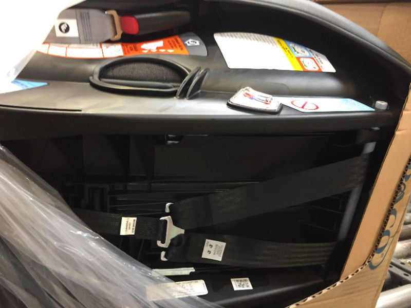 Photo 1 of Graco Extend2Fit Convertible Car Seat, Ride Rear Facing Longer with Extend2Fit, Spire 2-in-1 Spire