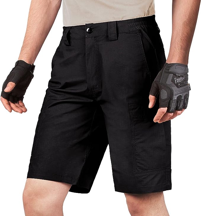 Photo 1 of FREE SOLDIER Men's Water Resistant Tactical Hiking Shorts Relaxed Fit Work Cargo Shorts ( SIZE: 32W/11L) 
