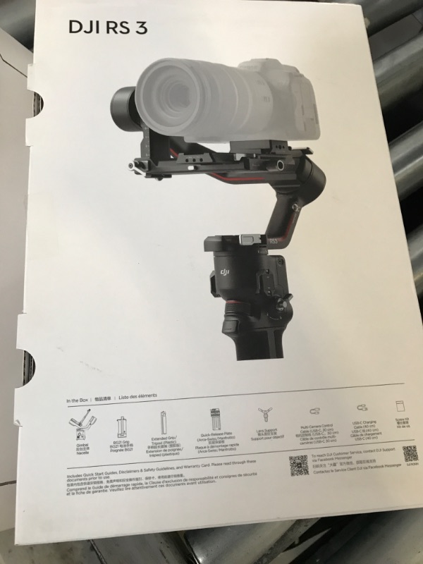 Photo 2 of DJI RS 3, 3-Axis Gimbal for DSLR and Mirrorless Camera Canon/Sony/Panasonic/Nikon/Fujifilm, 3 kg (6.6 lbs) Payload, Automated Axis Locks, 1.8" OLED Touchscreen, Professional Video Stabilizer