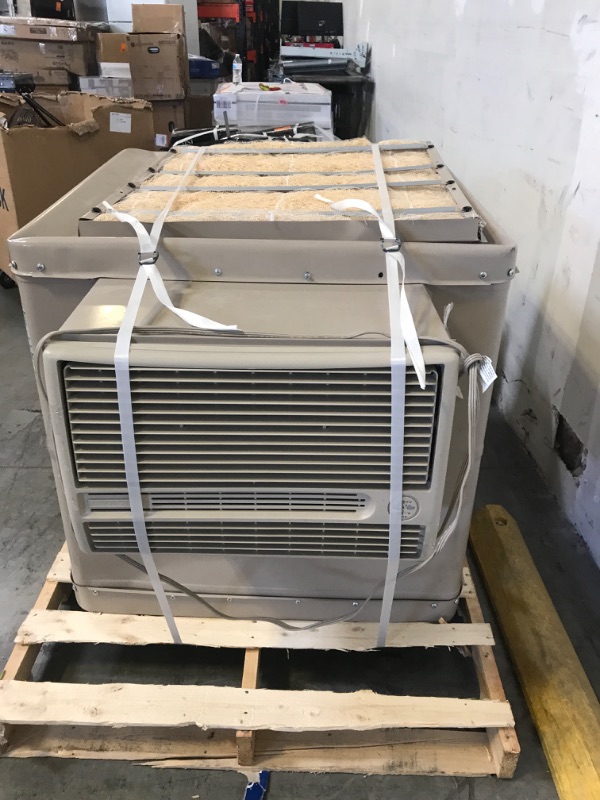 Photo 4 of 4700 CFM 2-Speed Window Evaporative Cooler
SELLING FOR PARTS