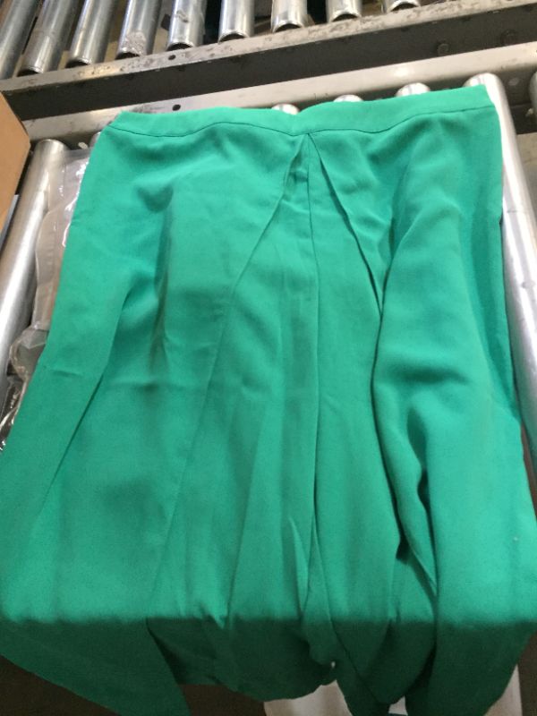 Photo 1 of GREEN LARGE PANTS]
WOMENS XLARGE