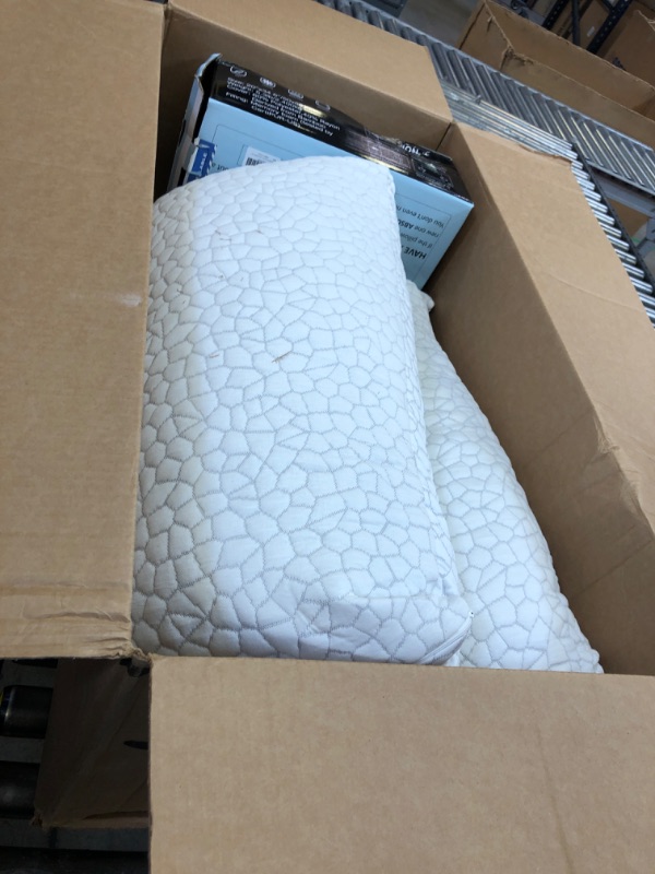 Photo 1 of 2 PACK OF FOAM PILLOWS 