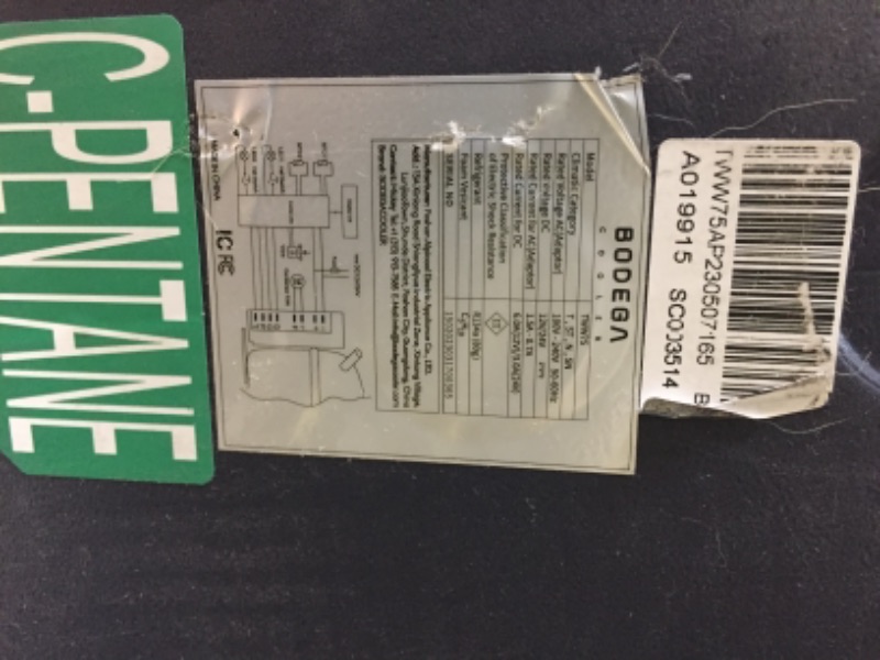 Photo 7 of ?Upgraded?BODEGACOOLER 12 Volt Car Refrigerator, Portable Freezer, Car Fridge Dual Zone WIFI APP Control, 80 Quart(75L) -4?-68?Car Cooler, 12/24V DC and 100-240V AC, for Travel, Camping, Outdoor,RV
- missing power cord - NONFUNCTIONAL