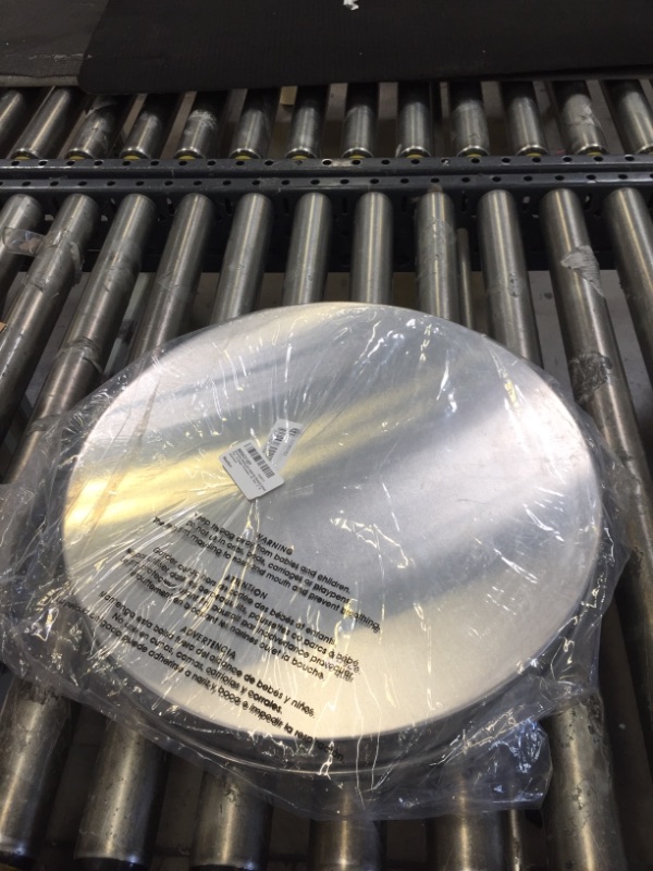 Photo 2 of 16 1/2 inch aluminum pan