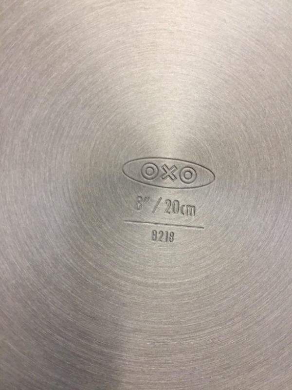 Photo 1 of 8&10 inch pans 