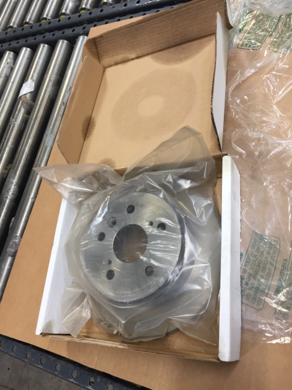 Photo 2 of ACDelco Silver 18A1604A Rear Disc Brake Rotor