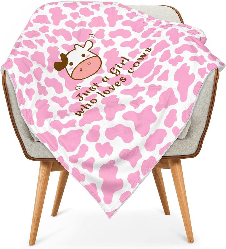 Photo 1 of Cow Print Blanket Pink Super Soft Lightweight Throw Blanket for Couch Sofa Bed Decoration 40" x 50"
