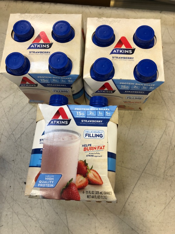 Photo 2 of [LOT OF 3] Atkins Protein-Rich Shake, Strawberry - 4 pack, 11 fl oz shakes [EXP: 08/30/2023]