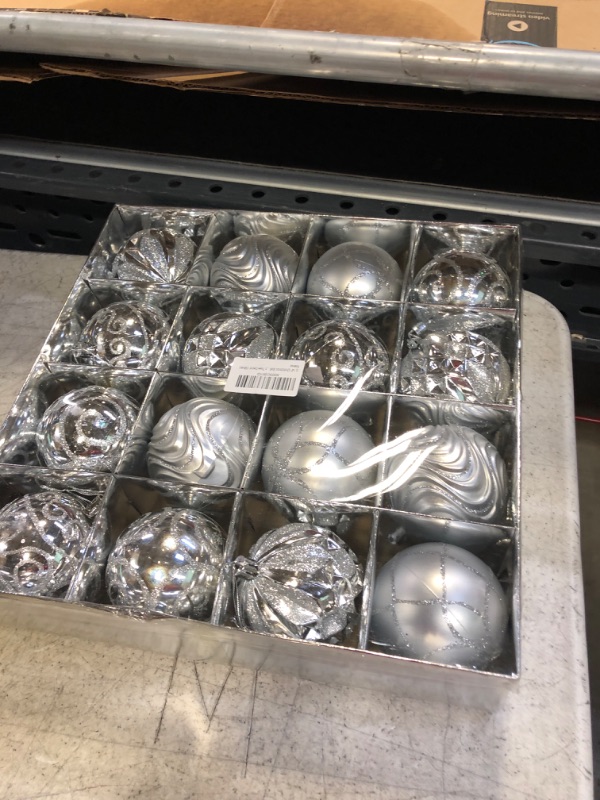 Photo 2 of 3.15" Christmas Ball Ornaments 16 pcs Xmas Tree Hanging Ball Decorations Set, Festival Pendant Hangings Ornaments with Hanging Loop for Holiday Party Wreath Tabletop Tree Xmas Tree Decor (Silver)