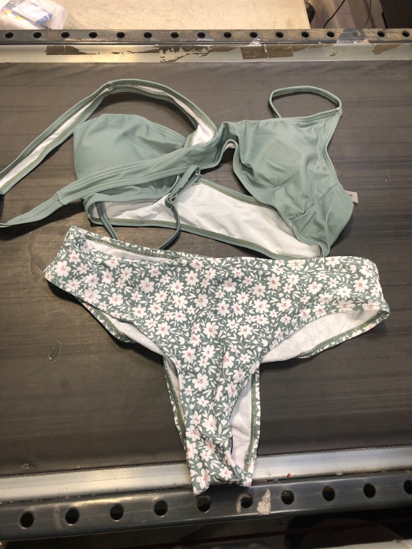 Photo 1 of Green floral bikini small