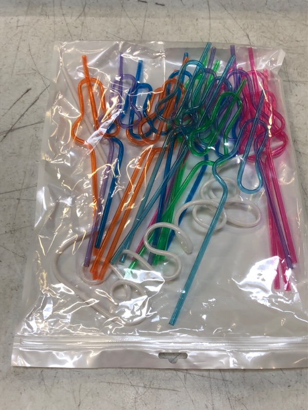 Photo 1 of 20 PCS REUSABLE STRAWS (WHITE RAINBOW)