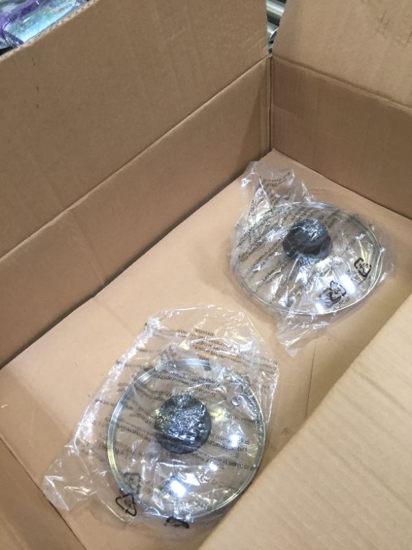 Photo 1 of Amazon Basics Non-Stick Cookware Set, Pots and Pans - 8-Piece Set 8-Piece Set Cookware Set (MISSING TWO PIECES!))