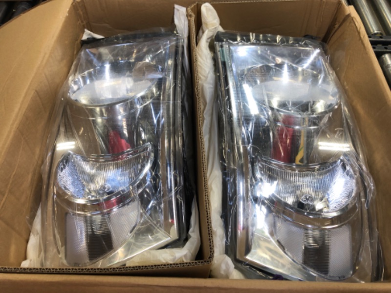 Photo 2 of Nilight 2007 2008 2009 Dodge Ram Headlight Assembly 2 Pack Compatible with 2006-2008 Dodge Ram 1500 2006-2009 Dodge Ram 2500 3500 Headlamp Replacement Driver and Passenger Side, 2 Years Warranty Chrome Housing+ Clear Reflector