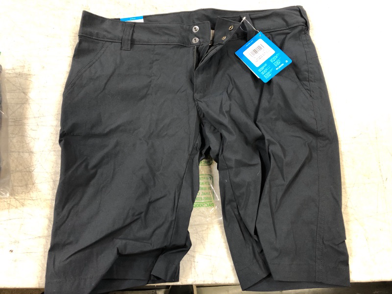 Photo 1 of columbia womens shorts black 
size 12