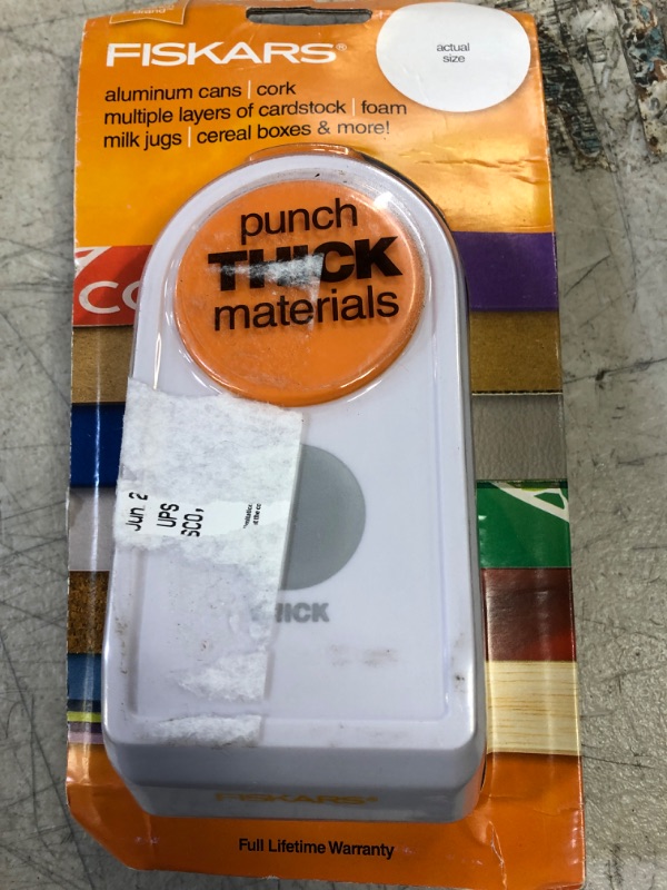 Photo 2 of Fiskars Thick Punch ThickPunch Circle 1.5"
