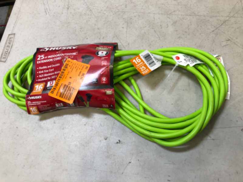 Photo 1 of 25 ft. 16/3 Medium-Duty Indoor/Outdoor Extension Cord, Neon Green