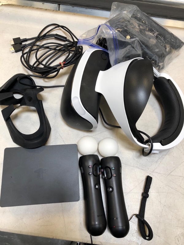 Photo 2 of Play-Station Play-Station VR Headset, 2 Move Motion Controllers 