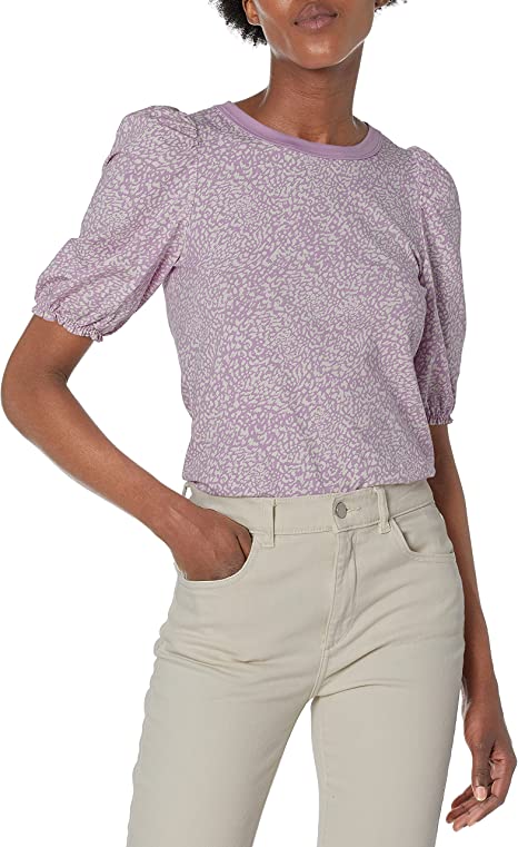 Photo 1 of Amazon Essentials Women's Classic-Fit Puff Short-Sleeve Crewneck T-Shirt SIZE M
