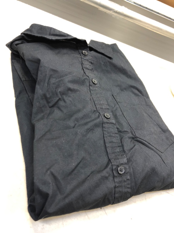 Photo 2 of Amazon Essentials Women's Classic-Fit Long-Sleeve Button-Down Poplin Shirt X-Large Black