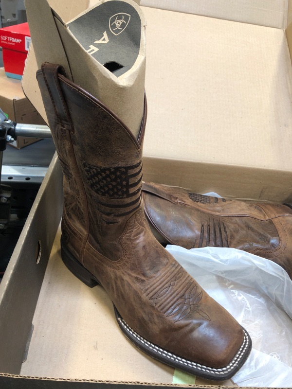 Photo 2 of ARIAT Men's Circuit Patriot Western Boot 9.5 Wide Weathered Tan