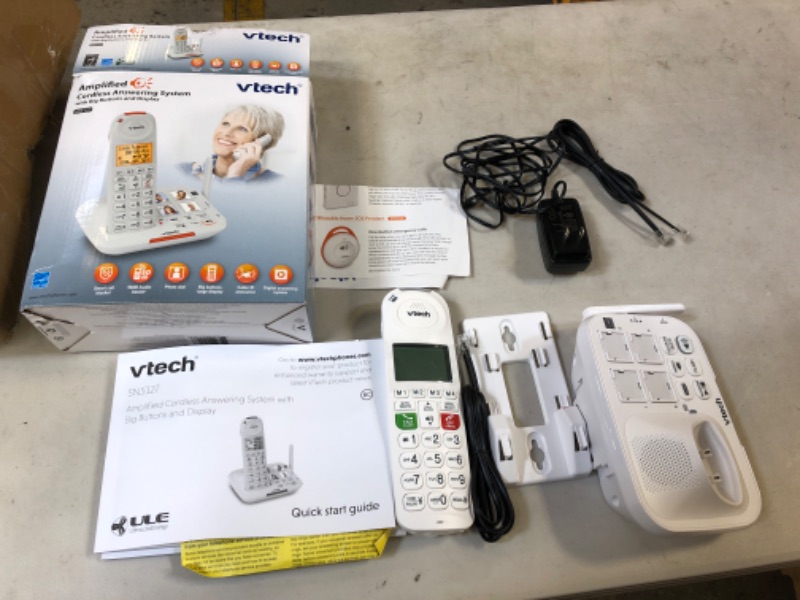 Photo 1 of Vtech Amplified Cordless Answering System With Big Buttons & Display