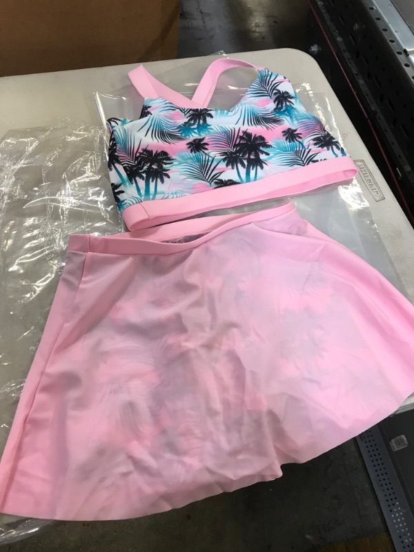 Photo 2 of Cutemile Little Girls Two Piece Tankini Swimsuit Summer Boyshort Bathing Suit Beach Rash Guard Swimwear 6-13 Years 0-palm Tree SIZE 12-13 Years