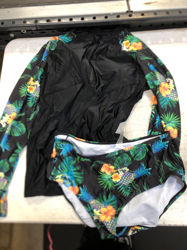 Photo 2 of Daci Women 2 Piece Rash Guard Long Sleeve Zipper Bathing Suit with Bottom Built in Bra Swimsuit UPF 50 Large Pineapple