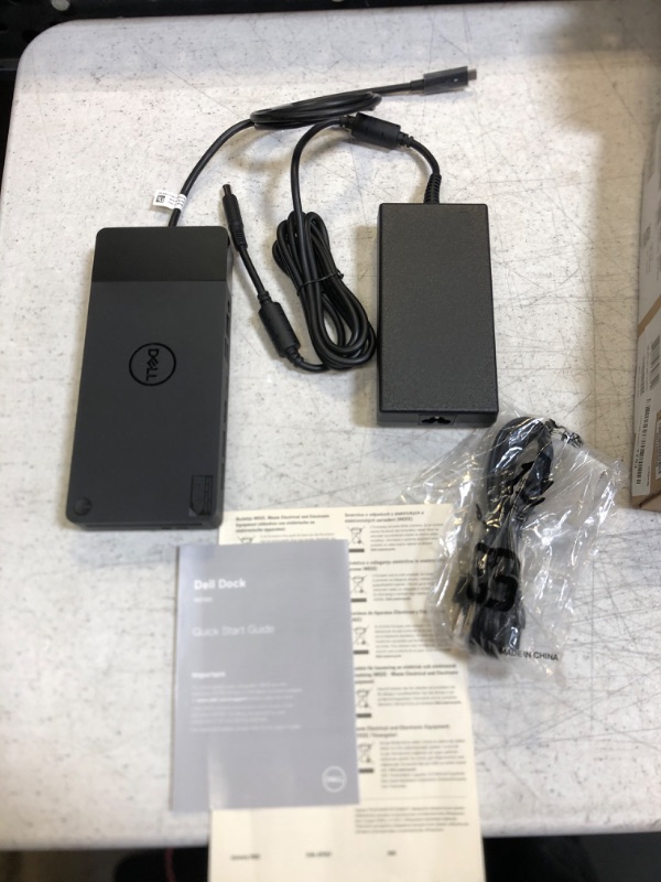 Photo 2 of Dell Thunderbolt Dock- WD19TBS 130w Power Delivery black