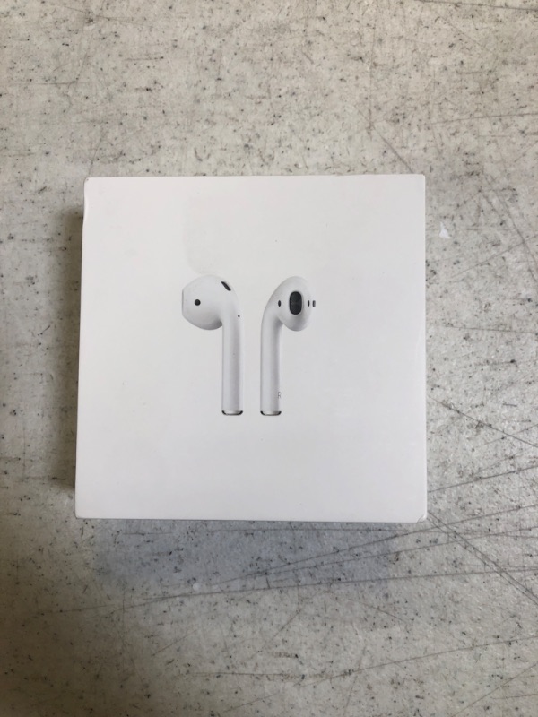 Photo 5 of AirPods with Charging Case