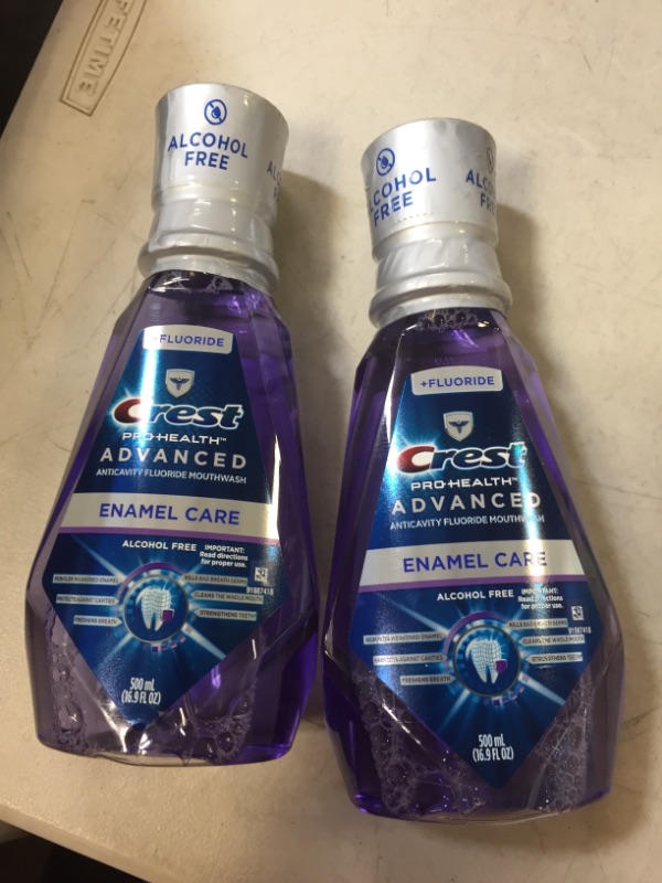 Photo 2 of Crest ProHealth Advanced Alcohol Free Extra Deep Clean Mouthwash 500 mL 2 PCK
EXP SEP 2024