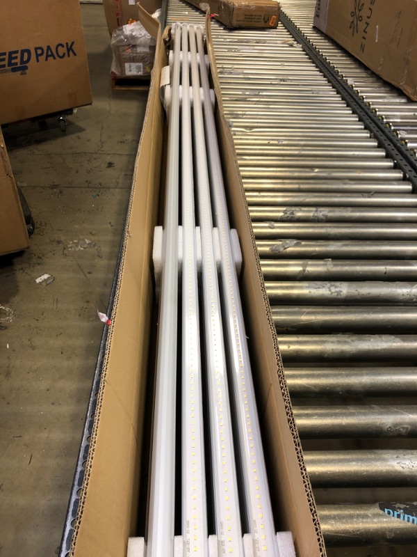 Photo 2 of ONLYLUX 8 Foot Led Lights, F96T12 8ft Led Bulbs Fluorescent Replacement, T8 T10 T12 96" 45Watt FA8 Single Pin LED Shop Lights 5400LM, Ballast Bypass, 6000k, Workshop, Warehouse, Clear Cover(12 Pack) 12PACK Clear