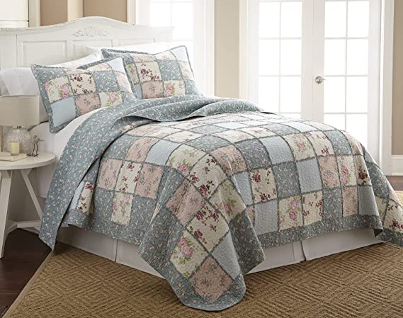 Photo 1 of  Abbi 3-Piece Shabby Chic Bedding Queen Quilt Set 