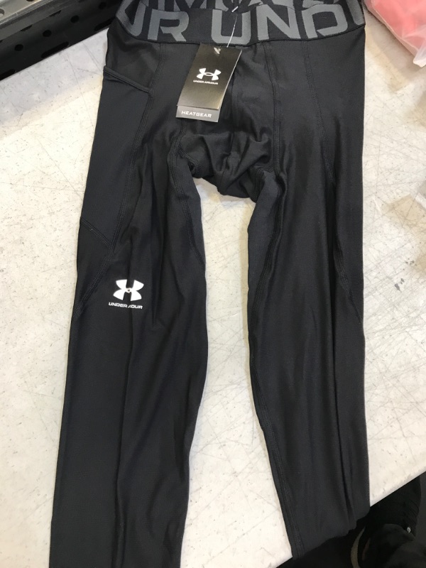 Photo 2 of Under Armour Men's HeatGear Leggings