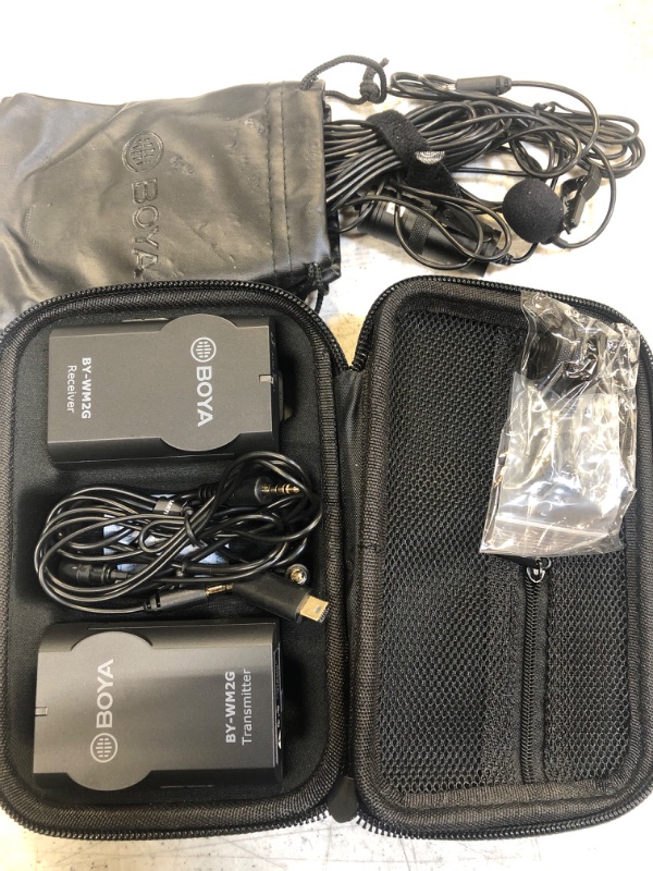 Photo 1 of BOYA BY-WM2G Wireless Lavalier Microphone System Compatible with iPhoneX 8 8 Plus 7 6 Smartphone,Canon 6D 600D Nikon D800 D3300 Sony A7 A9 DSLR GoPro Hero4 Hero3 Hero3+ Action Cameras