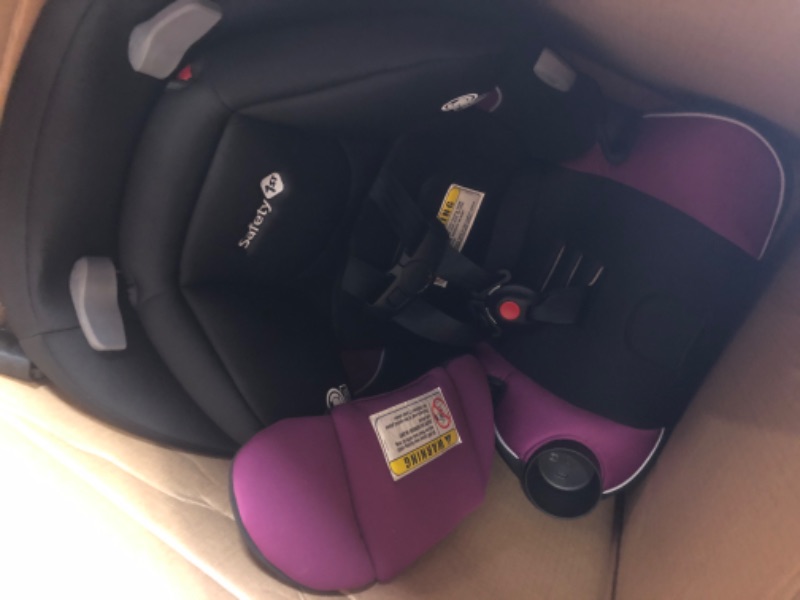 Photo 2 of Safety 1st Continuum 3-in-1 Convertible Car Seat (Hollyhock)