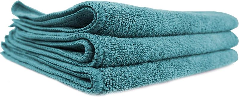 Photo 2 of Chemical Guys MICMGREEN03 Workhorse Professional Grade Microfiber Towel, Green, (Safe for Car Wash, Home Cleaning & Pet Drying Cloths) 16" x 16", Pack of 3 16" x 16" Green