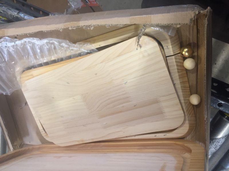 Photo 1 of PET SCRATCHER 
